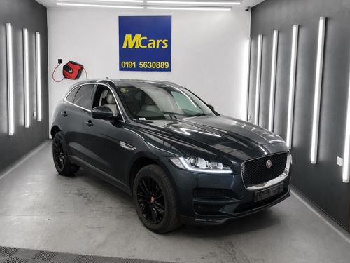Jaguar F Pace