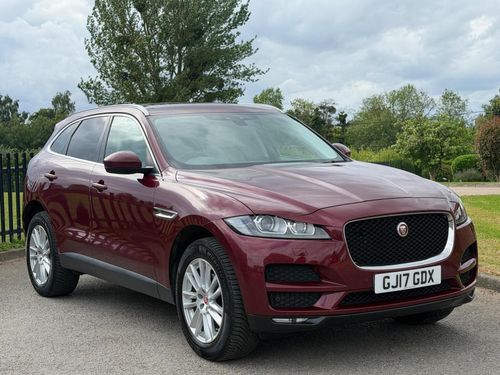 Jaguar F Pace