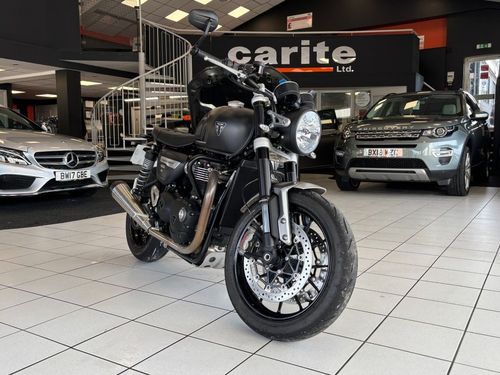 Triumph SPEED TWIN 1200