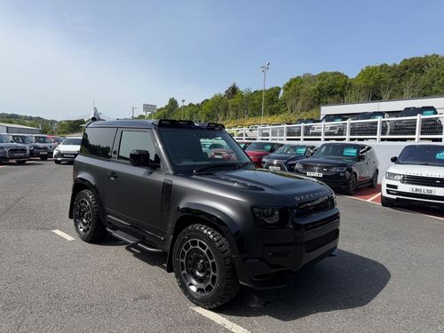 Land Rover Defender