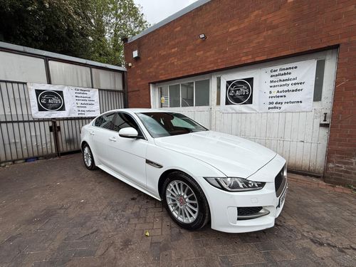 Jaguar XE