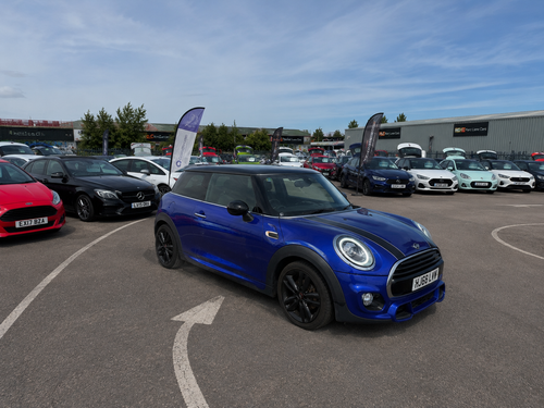 MINI Hatch