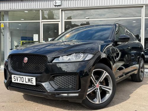 Jaguar F Pace