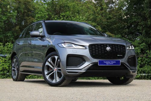 Jaguar F Pace