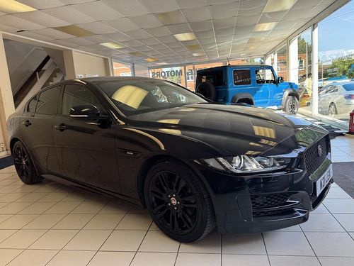 Jaguar XE