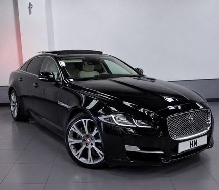 Jaguar XJ