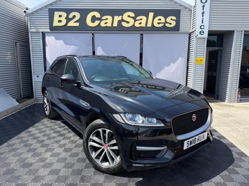 Jaguar F Pace