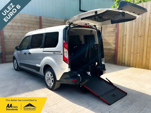 Ford Tourneo