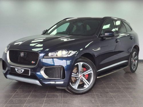 Jaguar F Pace