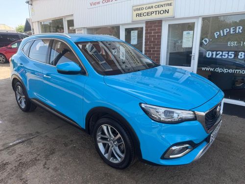 MG HS