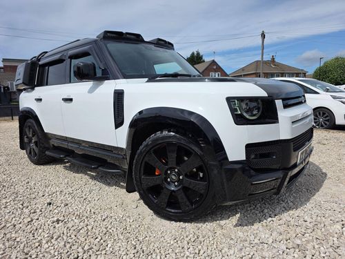 Land Rover Defender 110