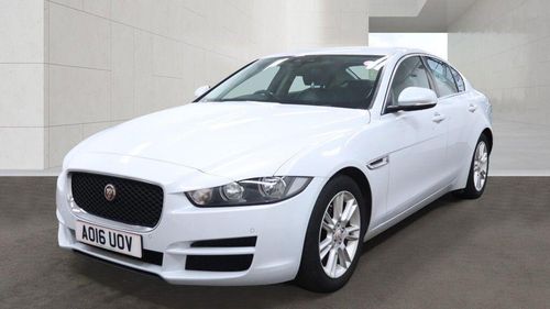 Jaguar XE
