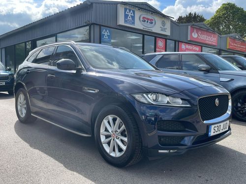 Jaguar F Pace