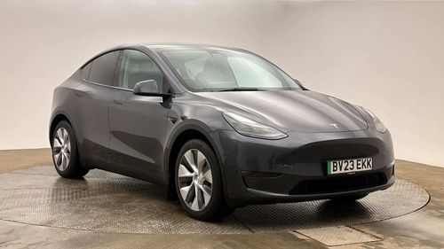 Tesla MODEL  Y