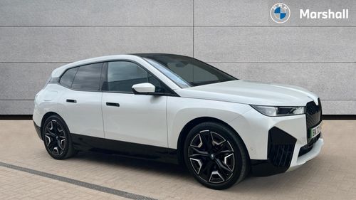 BMW iX