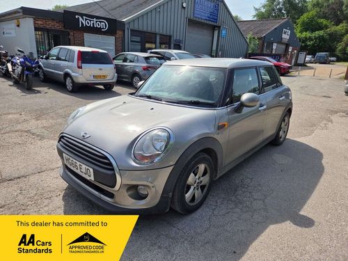 MINI Hatch