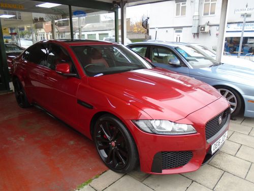 Jaguar XF