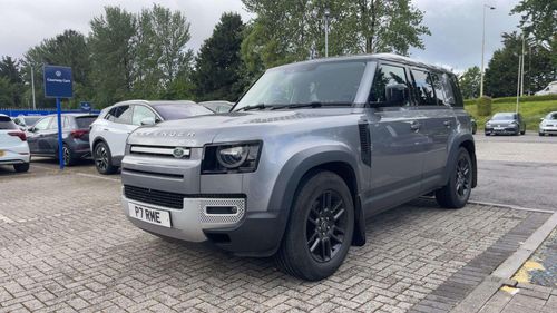 Land Rover Defender 110