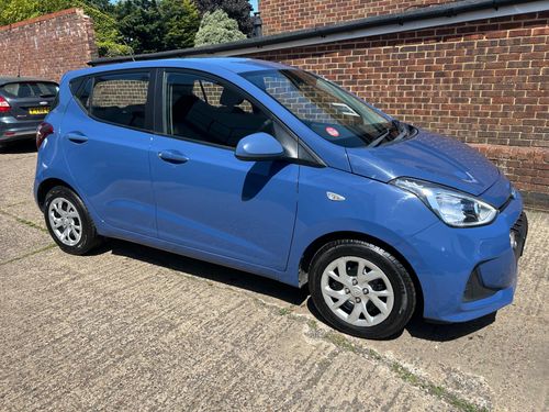 Hyundai i10