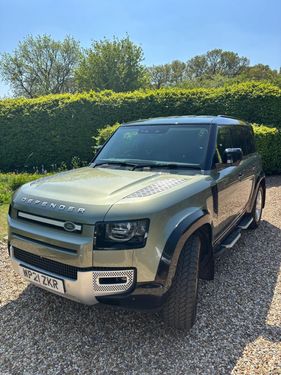 Land Rover Defender 110
