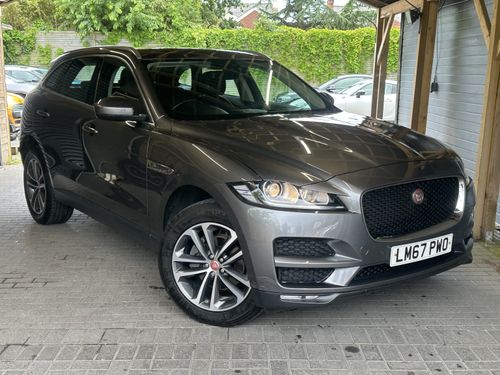 Jaguar F Pace
