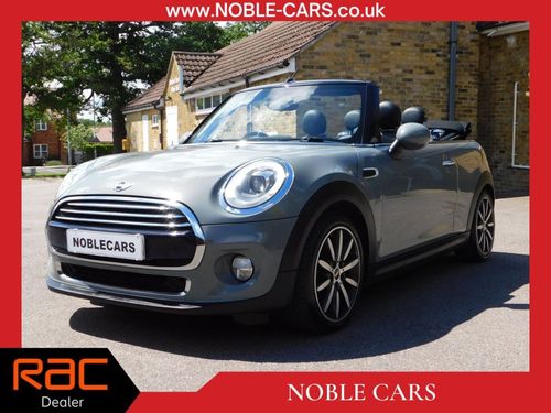 MINI Convertible