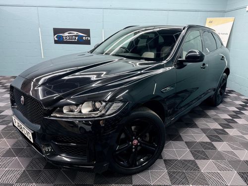 Jaguar F Pace