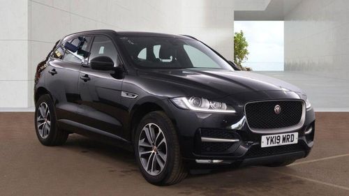 Jaguar F Pace