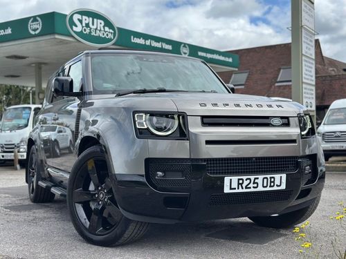 Land Rover Defender 110