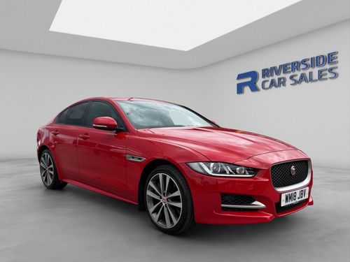 Jaguar XE