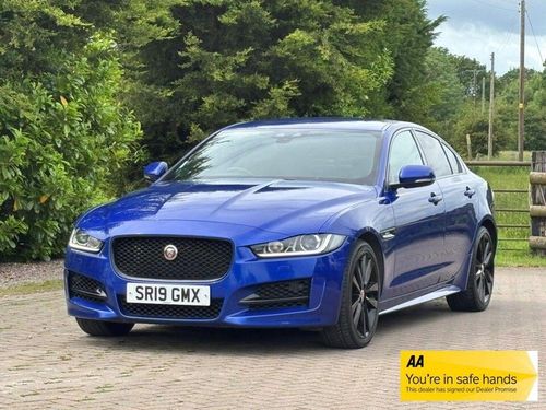 Jaguar XE