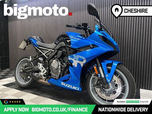 Suzuki GSX-8R