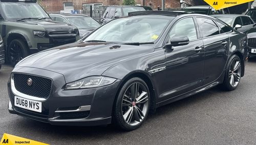 Jaguar XJ
