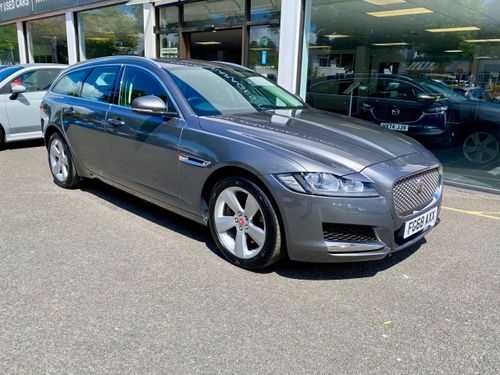 Jaguar XF