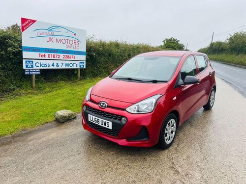 Hyundai i10