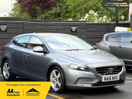 Volvo V40