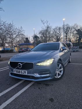Volvo V90