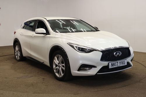Infiniti Q30
