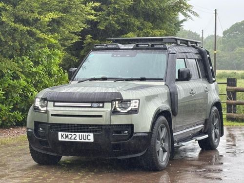 Land Rover Defender 110