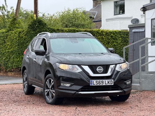 Nissan X Trail