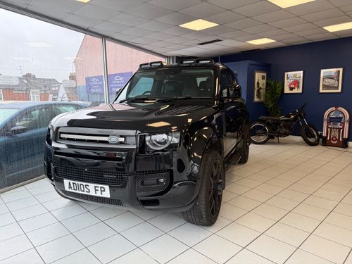 Land Rover Defender 90