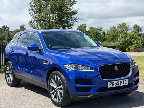 Jaguar F Pace