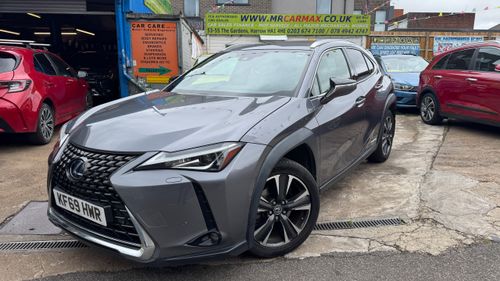Lexus UX