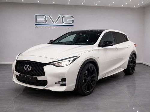 Infiniti Q30