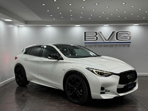 Infiniti Q30