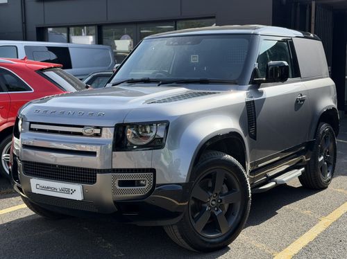 Land Rover Defender 90