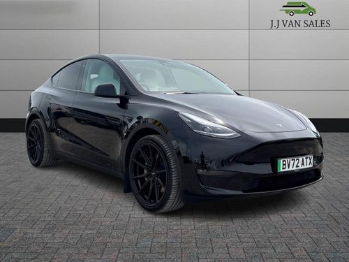 Tesla MODEL  Y