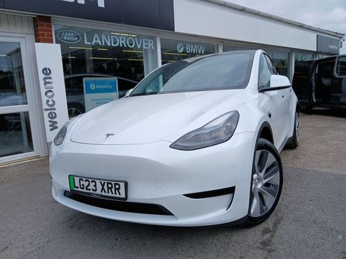 Tesla MODEL  Y