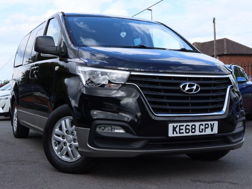 Hyundai i800