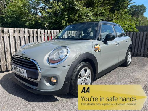 MINI Hatch